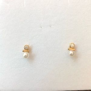 Dana Rebecca gold diamond pearl studs